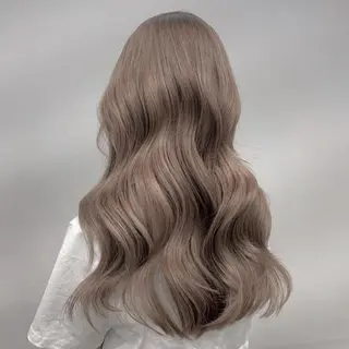 ロング ❣️ハイトーン❣️ BLUE&Co.のヘアスタイル