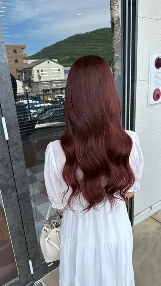ロング カラー 鵜飼 真伍のヘアスタイル