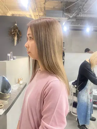 セミロング カラー 前橋 姫奈のヘアスタイル