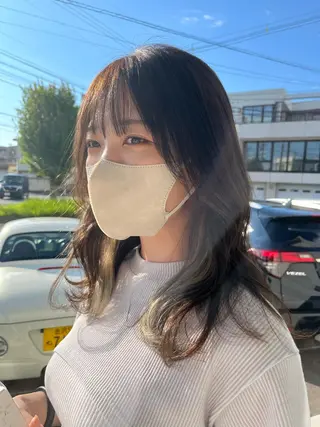 セミロング 加藤 明香里のヘアスタイル