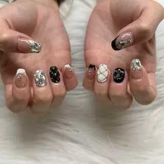 ネイル 💖𝓜𝓲𝓸 /3月予約受付中💖のネイルデザイン