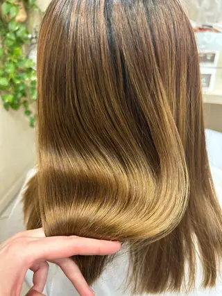 ロング ブリーチ超特化美容師 ☯️ルカ✡️💫のヘアスタイル
