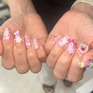 ネイル MODA MANAMIᵕ̈のネイルデザイン