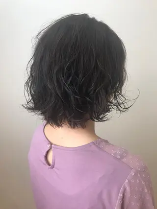 ショート カラー パーマ 湯浅 了一のヘアスタイル