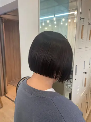 ショート オリーブベージュ/シ ョートボブたまき🧡のヘアスタイル