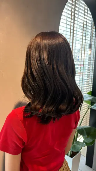 ミディアム 唐澤 碧のヘアスタイル