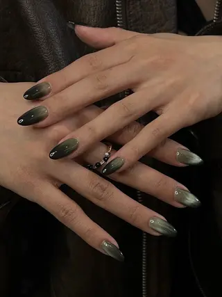 ネイル SWEETNAIL 💅🏻のネイルデザイン