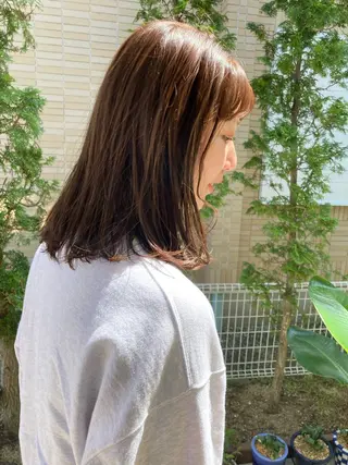 ミディアム カラー fille所属・金子 歩実のヘアスタイル