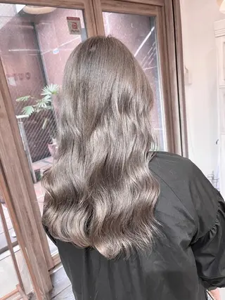 ロング カラー 髪質改善で 憧れの潤艶美髪にのヘアスタイル