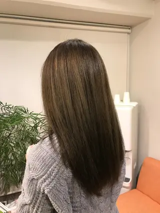 ロング 加藤 泰輔のヘアスタイル