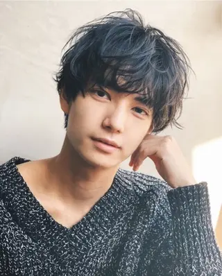 ショート パーマ メンズ Belle 銀座5丁目店所属・Maki /Jr.スタイリストのヘアスタイル