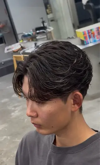パーマ メンズ 松田 優斗のヘアスタイル