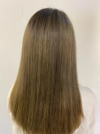 カラー kuwabara yuunaのヘアスタイル