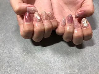 ネイル kiii.__ ✴︎*のネイルデザイン