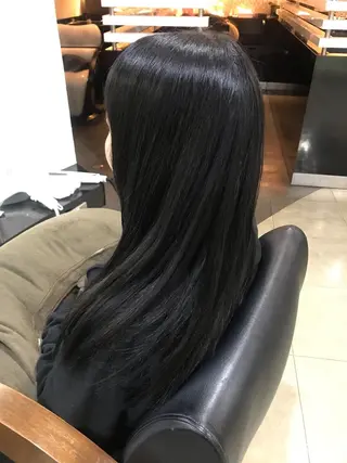 ロング カラー ヘアアレンジ 烏山 達也のヘアスタイル