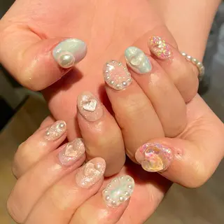 ネイル 新井 ひなののネイルデザイン