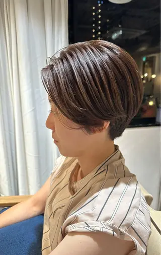 ショート 必ず笑顔で帰っていた だきます！安田祐貴のヘアスタイル