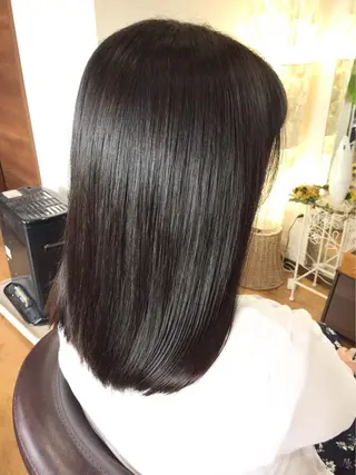 ミディアム 田中 佐枝子のヘアスタイル