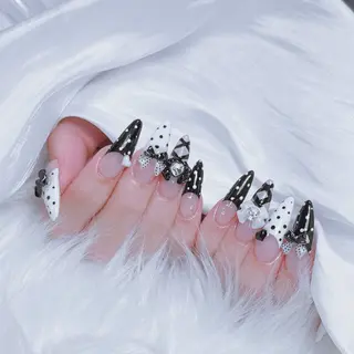 ネイル W&nail  slon所属・W·mai nail 関内のネイルデザイン