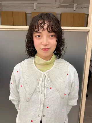 ミディアム パーマ ブリーチパーマ 🎀Rumiのヘアスタイル