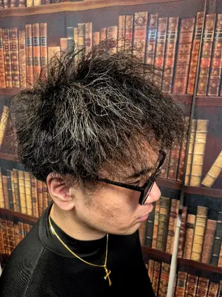 ショート 【西八王子】Siq  ●FM●オーナーのヘアスタイル