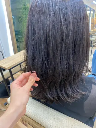 ミディアム おおつき ありかのヘアスタイル