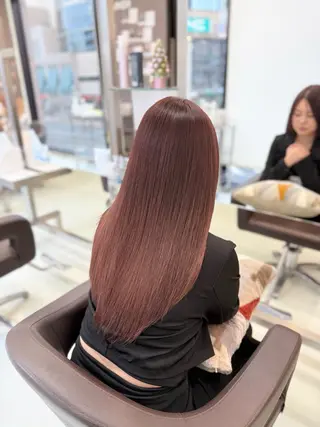 ロング カラー 新井優馬｜縮毛矯正/ 地毛風ストレートのヘアスタイル