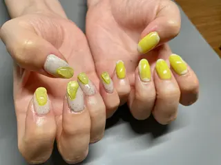 ネイル Mus’Fam 入谷玲生奈のネイルデザイン