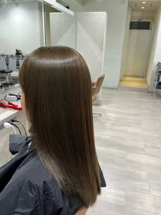 セミロング カラー 縮毛矯正 特化生田のヘアスタイル