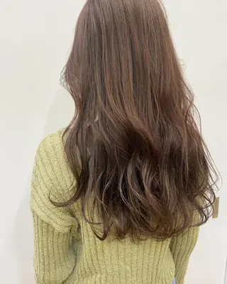 ロング カラー stylist トモヤのヘアスタイル