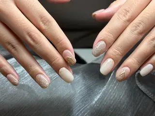 ネイル メイ 💅のネイルデザイン