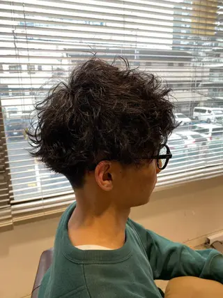 ミディアム メンズツイスパ ショートフクヤマシンのヘアスタイル