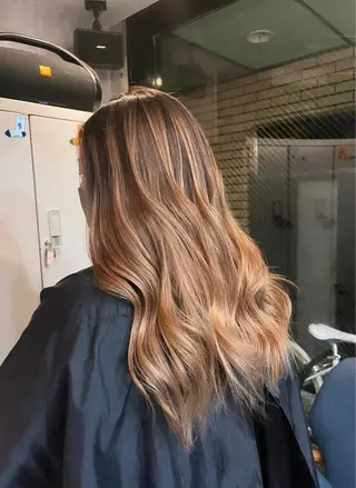 ロング カラー LAFF きよののヘアスタイル