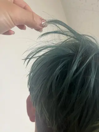 ショート カラー メンズ ハイトーンカラー🩵 耳ツボジュエリー👂のその他イメージ