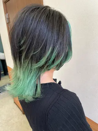 ミディアム 平田 怜のヘアスタイル