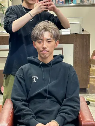カラー 【メンズ特化】ハイ トーン/海里🔥のヘアスタイル