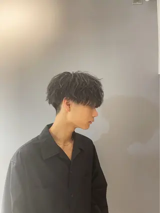 パーマ メンズ フェザーの鬼 🇰🇷yutoのヘアスタイル