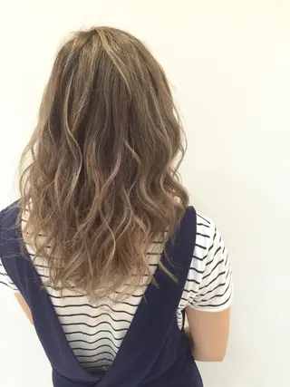 ミディアム セミロング ロング カラー ハイトーン×髪質改善 KENTAのヘアスタイル