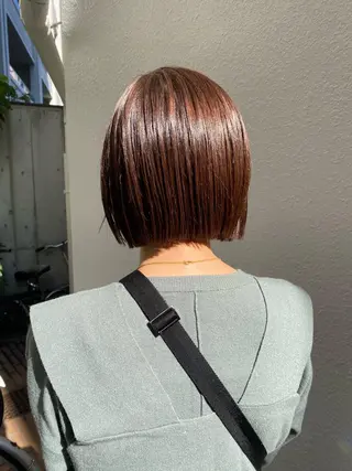 ショート カラー ハマベ イクト FLORENのヘアスタイル
