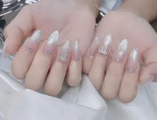 ネイル AKIKO ネイルサロンのネイルデザイン