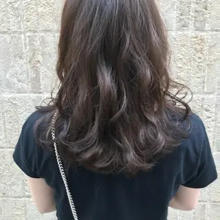 ロング カラー 鈴木 悠史のヘアスタイル