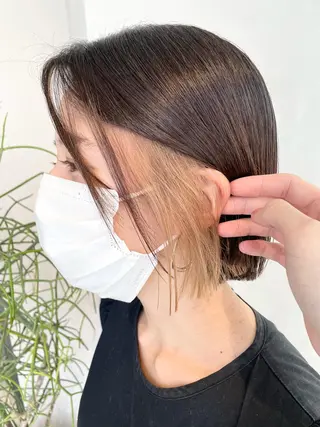 ショート カラー ハイトーン×レイヤー ／遠藤将太のヘアスタイル