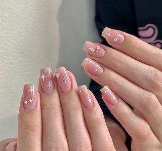 ネイル 山田 由奈のネイルデザイン