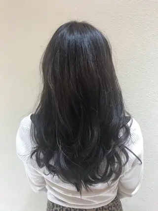 ロング カラー 有働 直広のヘアスタイル