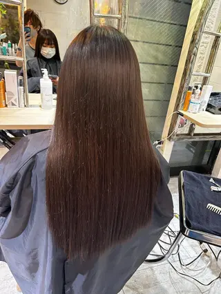 ロング カラー ササ キのヘアスタイル