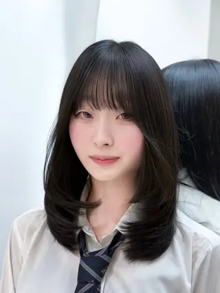 セミロング カラー 韓国ガーリーヘア🎀 Sayaka🤍のヘアスタイル