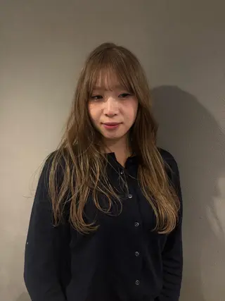 ロング カラー Fujita Neneのヘアスタイル