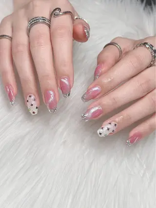ネイル nail&eye Ariesのネイルデザイン