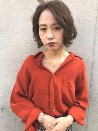 ミディアム カラー 安達 俊亮のヘアスタイル