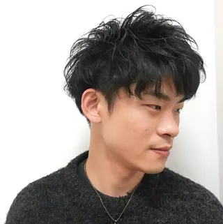 ショート パーマ メンズ すごう こうへいのヘアスタイル
